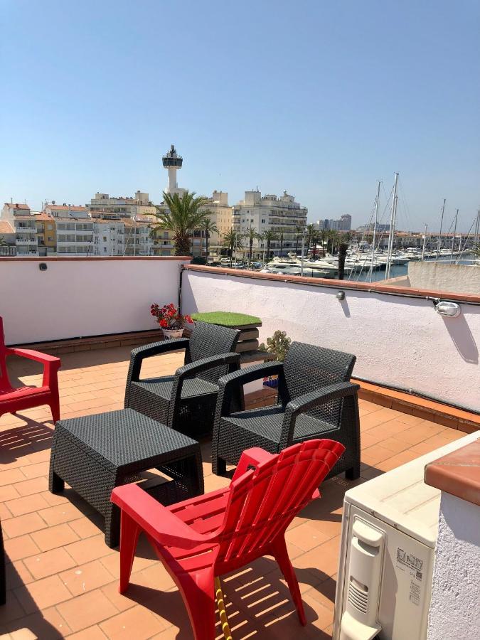 Appartement 80 M2,Port Rhodes D-2 Chambres, Terrasse Panoramique, Vue Sur Le Canal Principal D'Empuriabrava Dış mekan fotoğraf