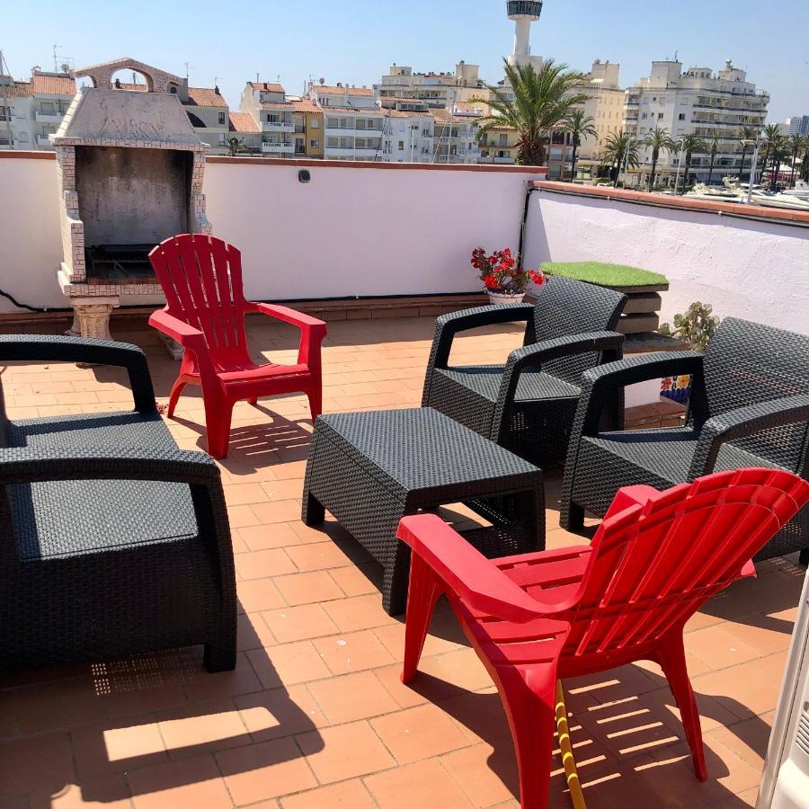 Appartement 80 M2,Port Rhodes D-2 Chambres, Terrasse Panoramique, Vue Sur Le Canal Principal D'Empuriabrava Dış mekan fotoğraf
